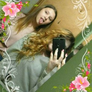 Meet your Posher, Alexus